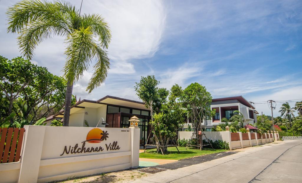 Nitchanan Villa Hinkong Bagian luar foto