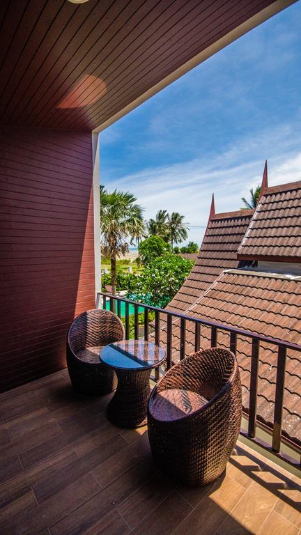 Nitchanan Villa Hinkong Bagian luar foto